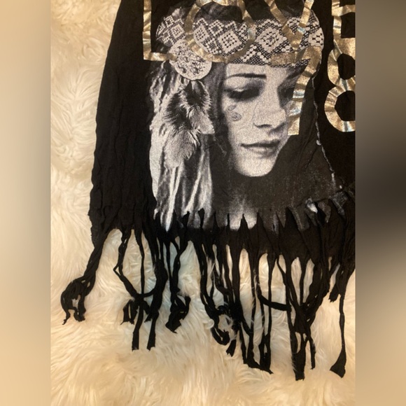 Medium Forever 21 black fringe tank top - Picture 6 of 6